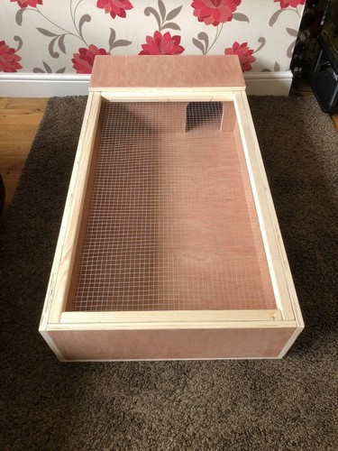 Tortoise table 4foot long - table, 2